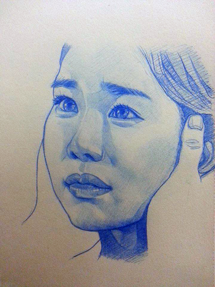 Blue pencil drawings / Dibujos a lápiz azul Domestika